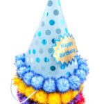 Châpeau conique de fête de carton en bleu ciel, jaune violet ou rouge à pois étoiles, orné d'un pompom au sommet